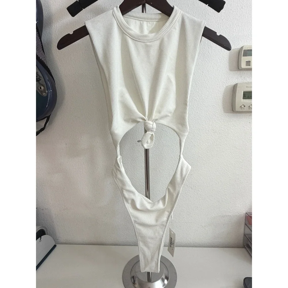 Frankies Bikinis Blake Ribbed One Piece Swimsuit White Cutout Bodysuit L